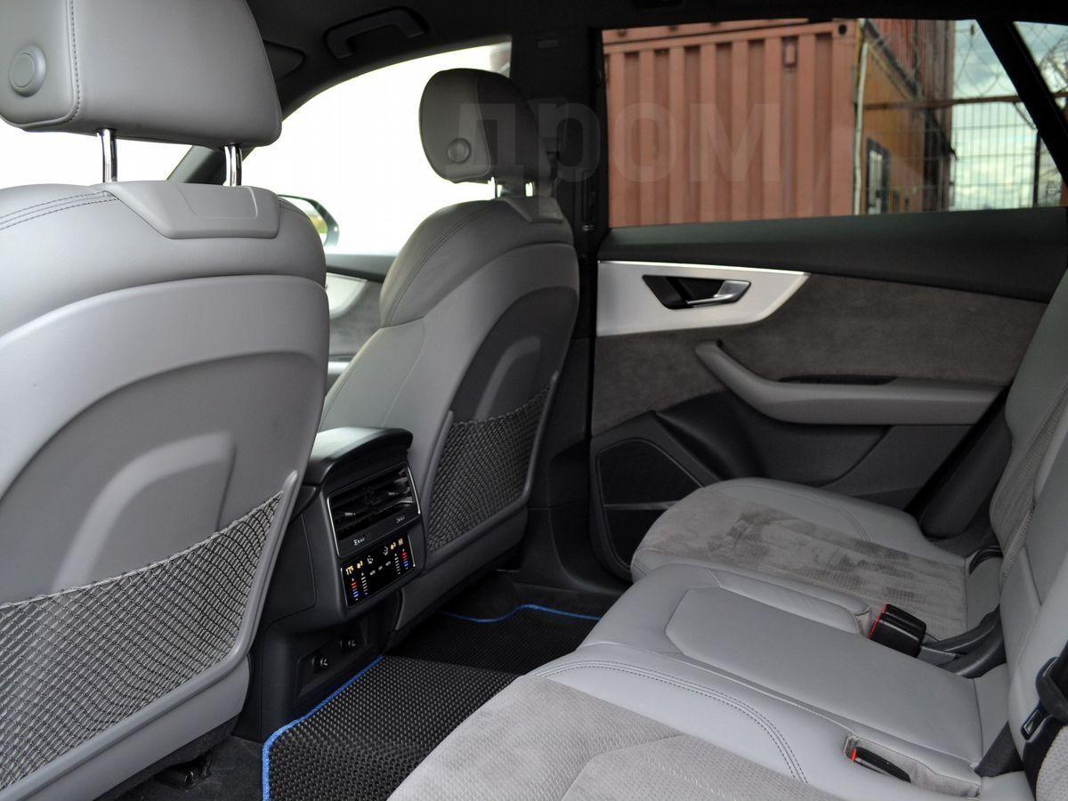 Audi SQ8 2020, фото 12