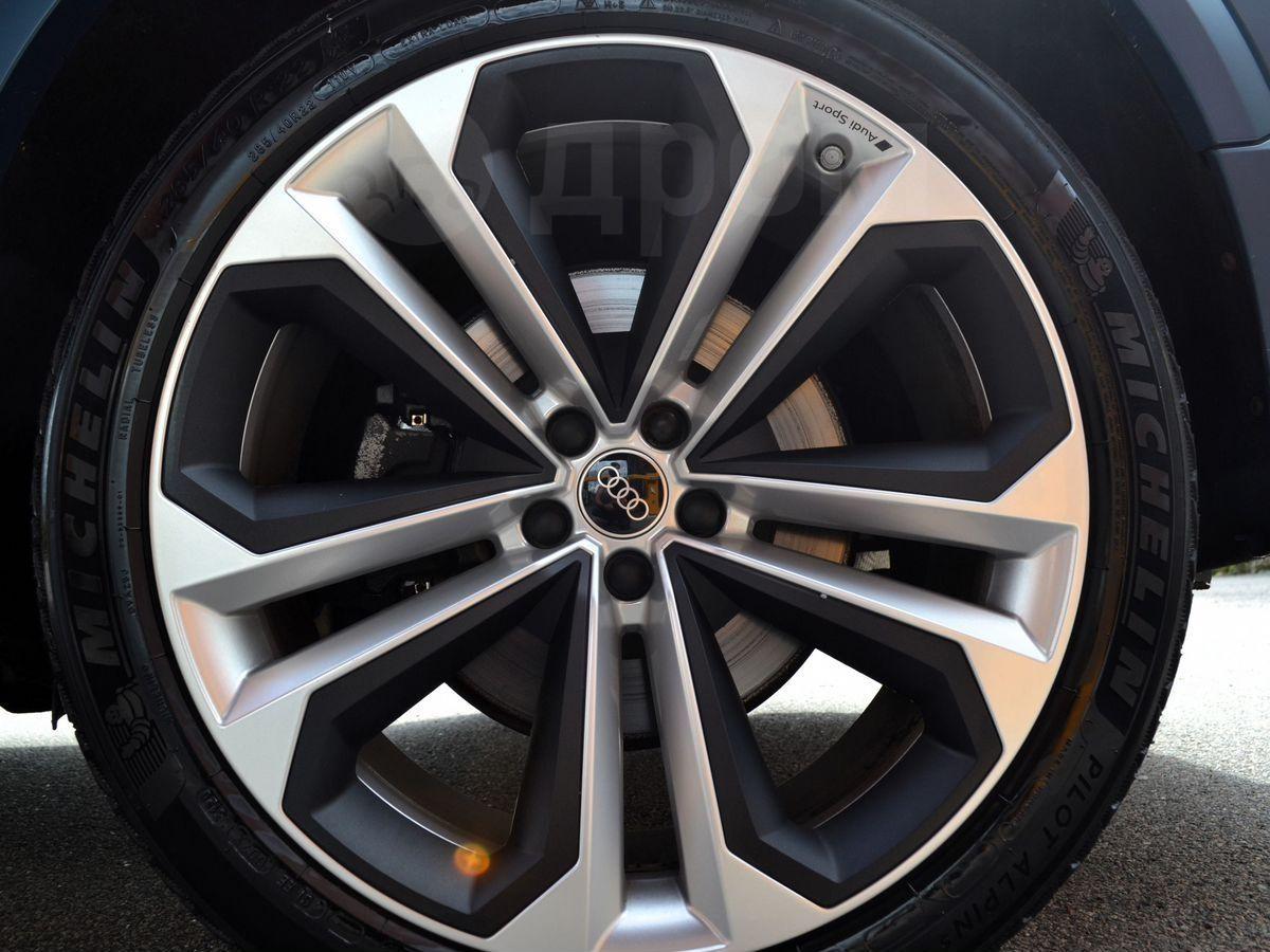 Audi SQ8 2020, фото 6