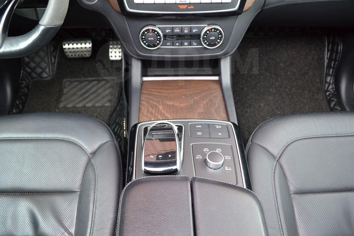 Mercedes-Benz GLE Coupe 2017, фото 12