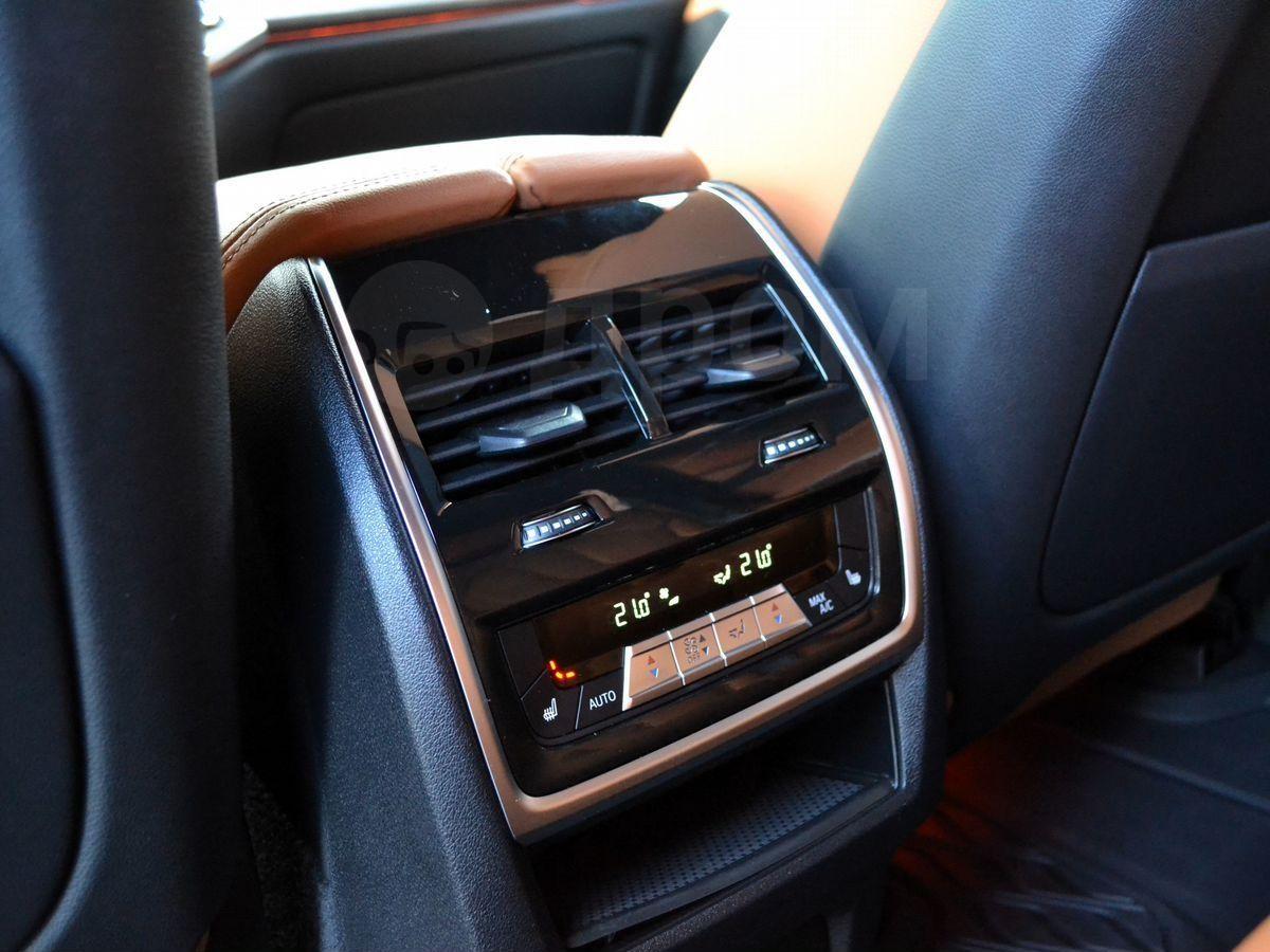 BMW X5 2021, фото 17