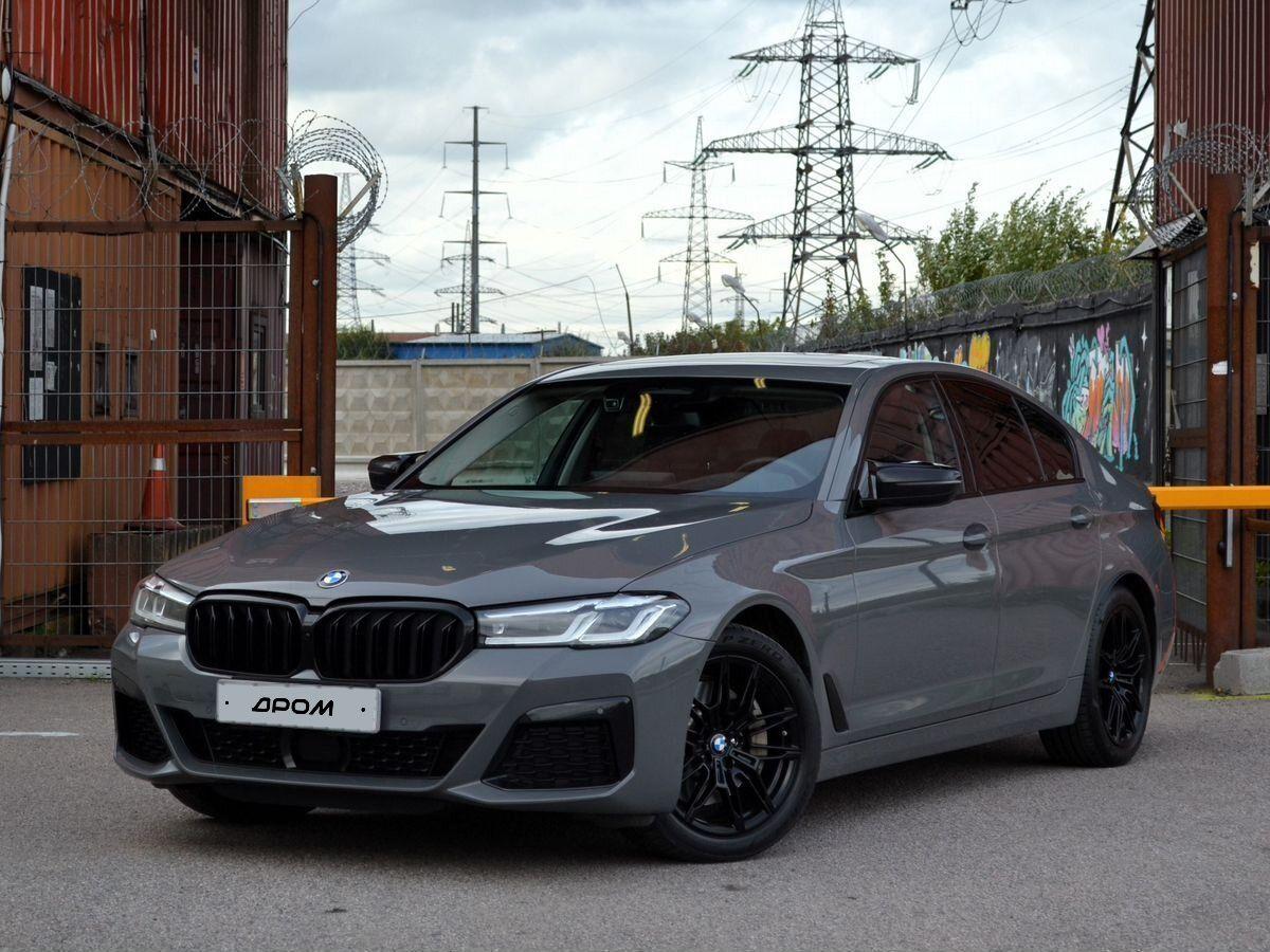 Купить BMW 5-Series 2022 с пробегом в Санкт-Петербурге