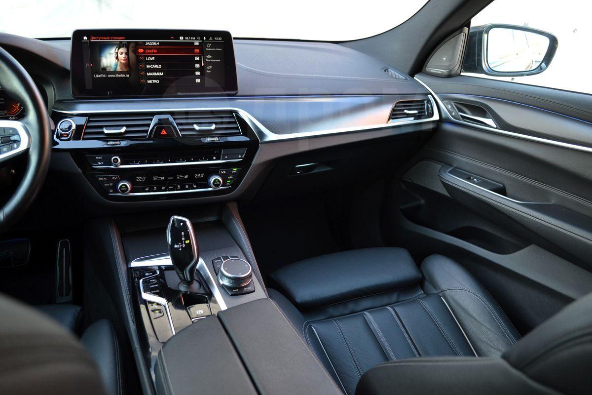 BMW 6-Series Gran Turismo 2020, фото 12