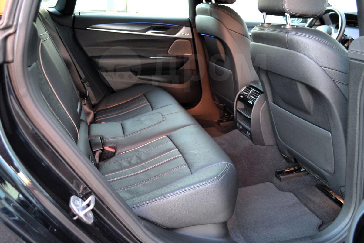 BMW 6-Series Gran Turismo 2020, фото 7