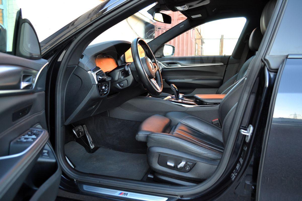 BMW 6-Series Gran Turismo 2020, фото 9