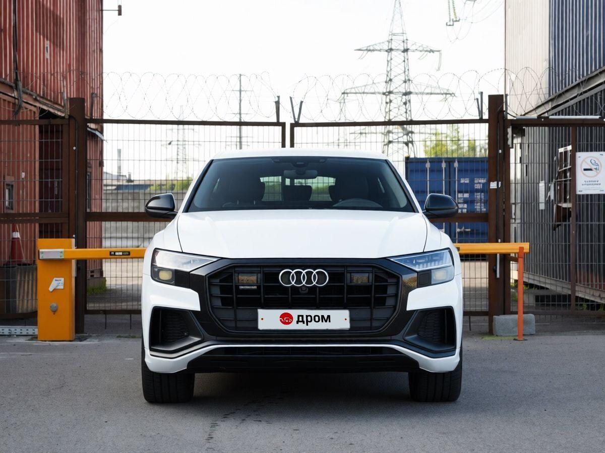 Audi Q8 2020, фото 1