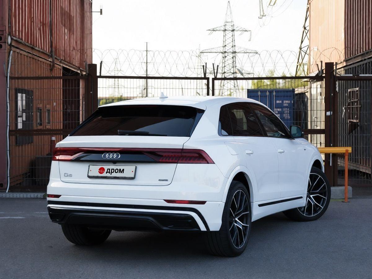 Audi Q8 2020, фото 4