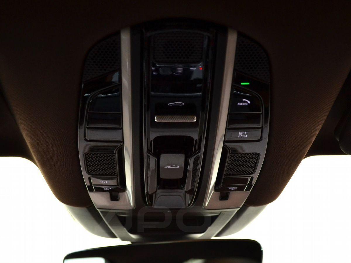 Porsche Cayenne 2019, фото 21